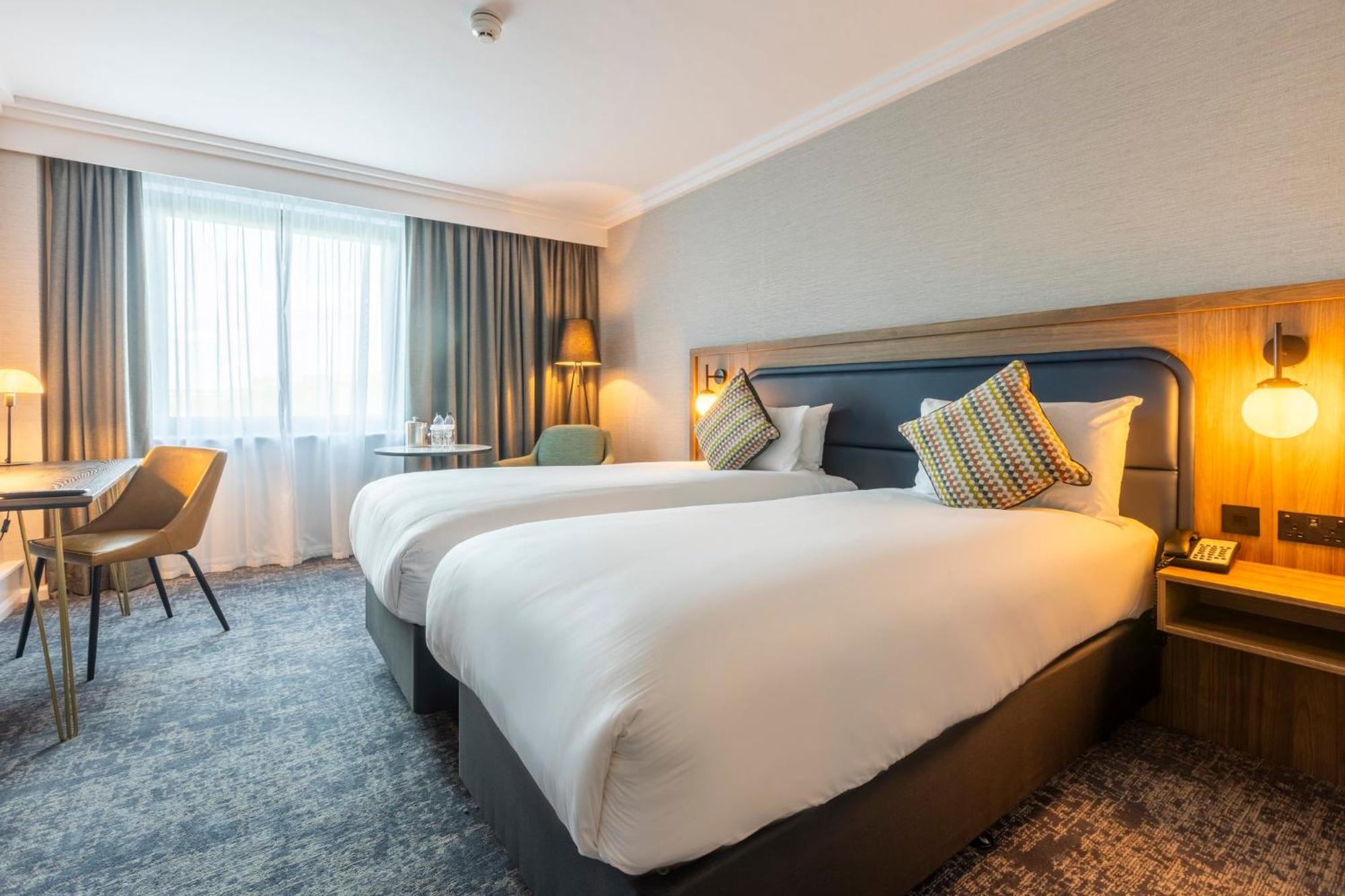 Crowne Plaza Birmingham Nec By Ihg Hotel Бекенхил Екстериор снимка