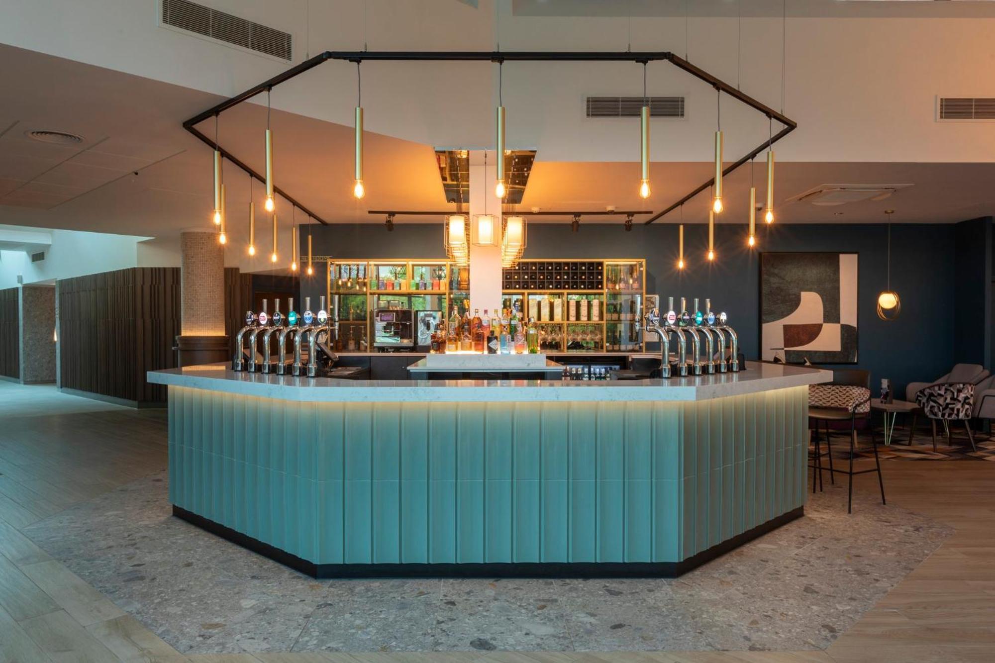Crowne Plaza Birmingham Nec By Ihg Hotel Бекенхил Екстериор снимка