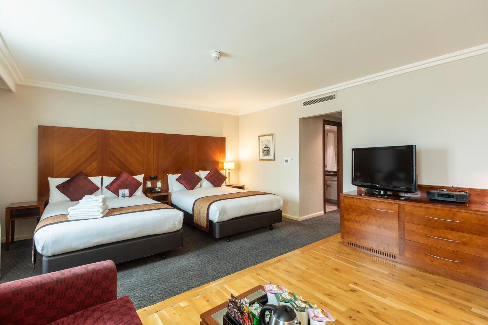 Crowne Plaza Birmingham Nec By Ihg Hotel Бекенхил Екстериор снимка